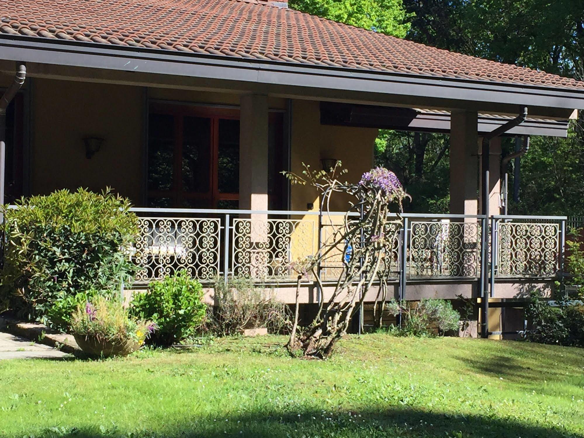 Bed and Breakfast Bed&Garden Cesate Екстер'єр фото